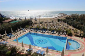 Отель Eurobeach Residence  Каваллино